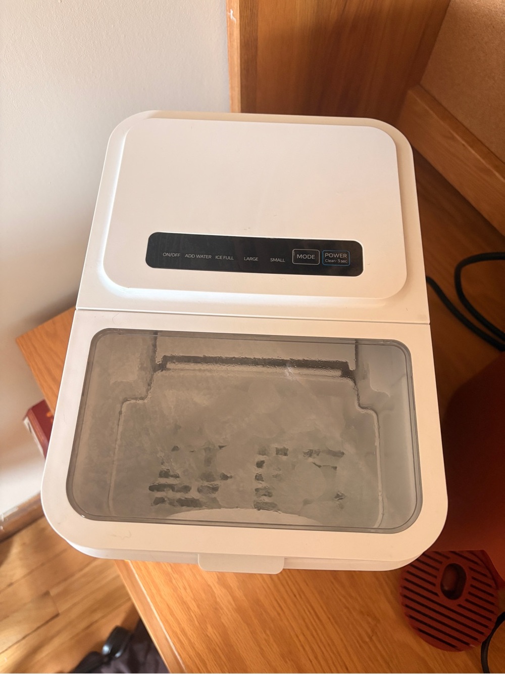 Ice maker - Picture 4 of 4